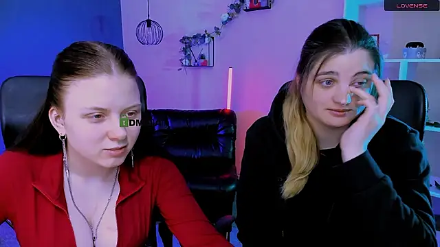 inga gree online show from March 18, 8:03 pm