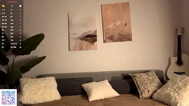 PetulaGunton online show from March 12, 8:11 pm