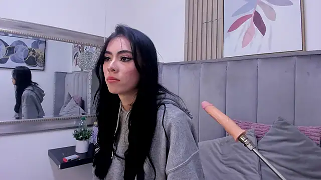 Anya Belth online show from September 8, 7:35 pm