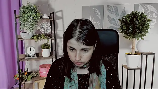 MartaEdams online show from April 18, 6:05 am