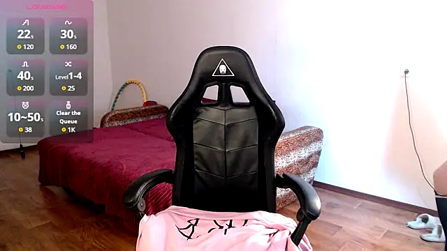 Cassie Pinkkk online show from April 21, 2:24 pm