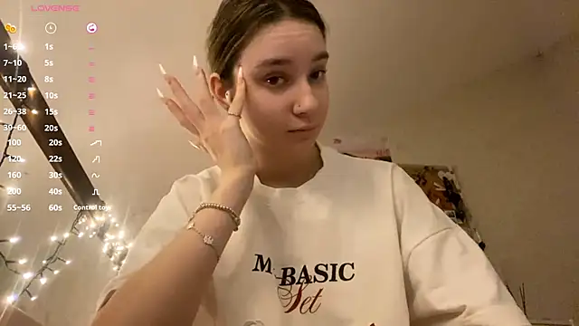 DanaCore online show from October 31, 4:55 pm