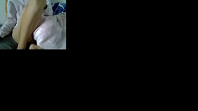 AnaLuxJulia online show from November 3, 2:54 pm