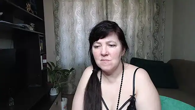 Illusionq online show from April 16, 10:26 am