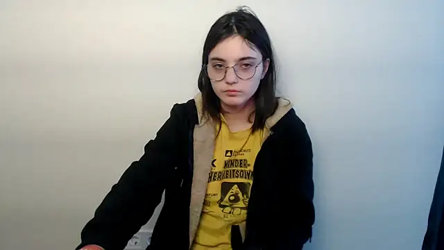 Sun Shine   online show from February 9, 1:13 pm