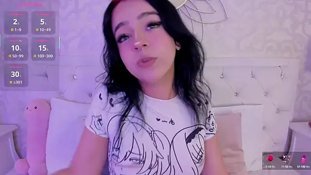 Snapshot of Cassie66_ chatting on September 29, 3:33 am Cassie66  online show from September 29, 3:33 am
