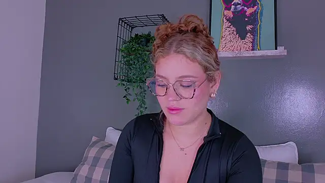 BelaMiller  online show from October 18, 11:57 am