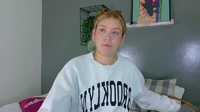 BelaMiller  online show from November 3, 11:36 am