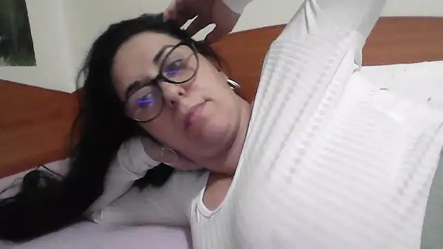 jollene online show from November 10, 3:18 pm