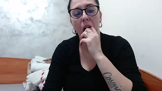 jollene online show from February 20, 3:02 pm