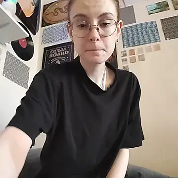Snapshot of _arigins_ chatting on October 26, 9:49 am  arigins  online show from October 26, 9:49 am