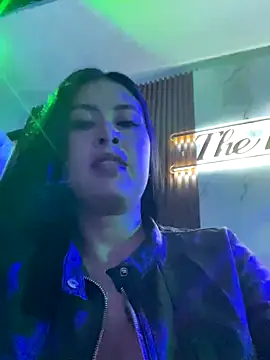 CrisMarulanda online show from November 16, 1:51 am