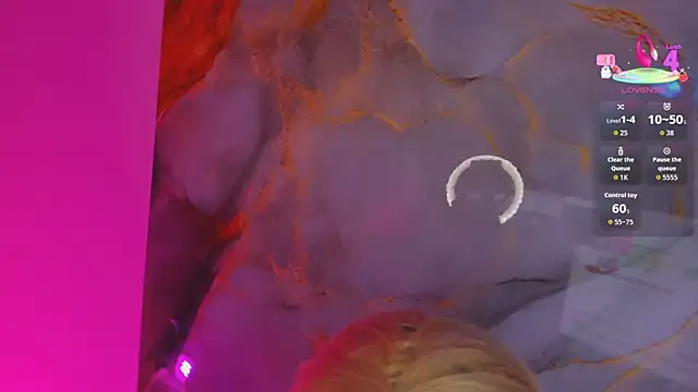 hinata dolly online show from April 11, 11:03 am