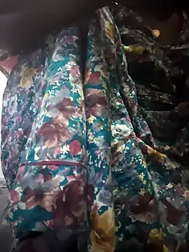 aunty sumy online show from April 18, 1:30 am