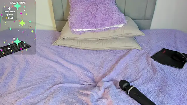 Sophia Ebony online show from October 17, 1:36 pm