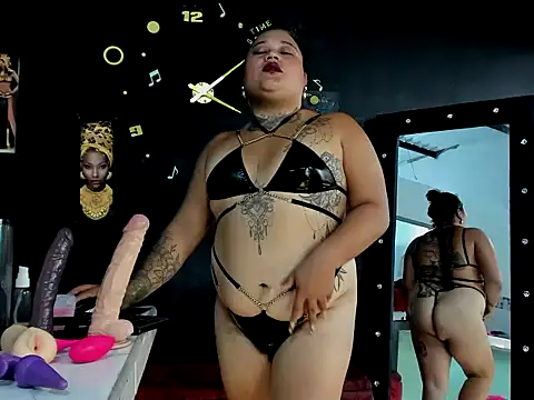 Kat Valen online show from October 11, 9:17 pm