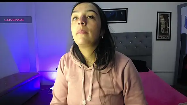 Esmeraldaa- online show from September 11, 5:19 am