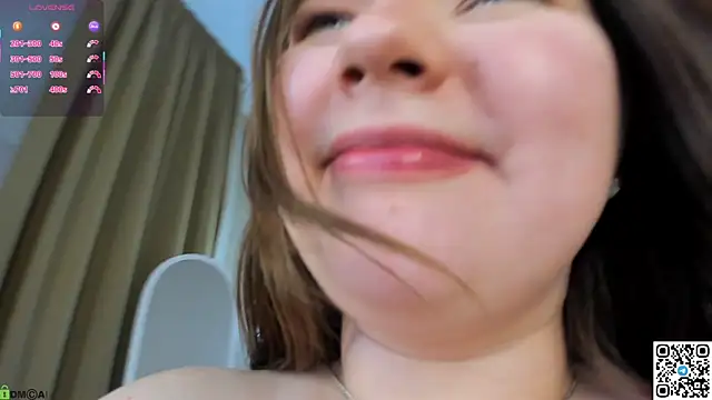 Chloee White online show from December 20, 11:36 am