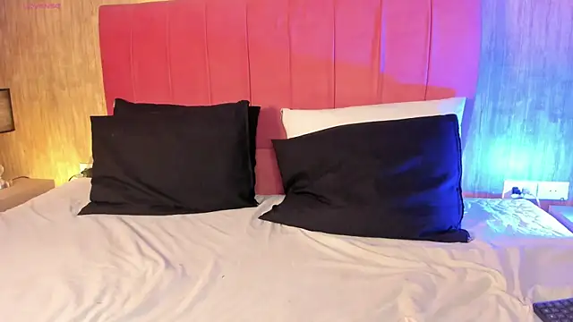 Kendra kobein online show from February 27, 9:03 pm