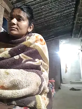 couple 71 online show from February 8, 3:16 pm