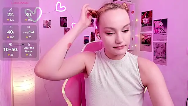 Ida FaneStain online show from April 9, 9:04 am