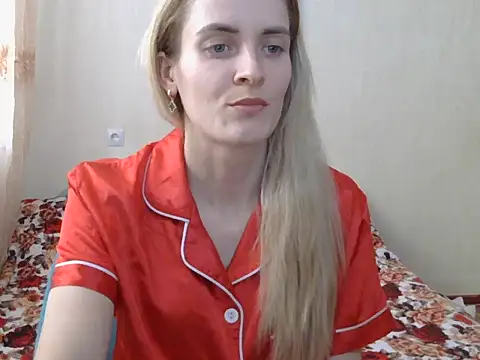 JayeTyler online show from February 11, 8:38 am