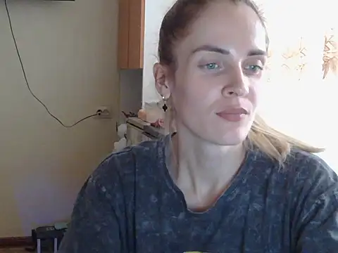 JayeTyler online show from November 24, 7:54 am