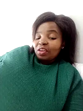 ShySexyBaddiexx online show from September 22, 9:41 am