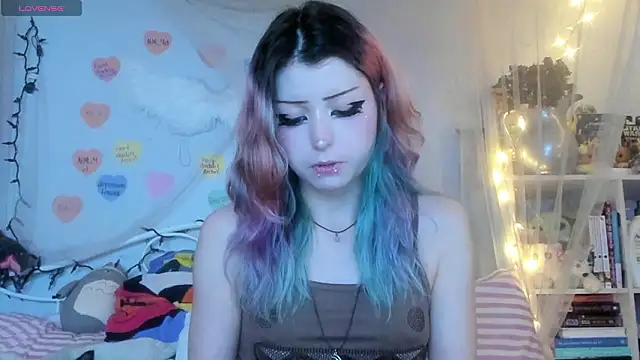 bunnyislewd online show from February 4, 5:43 am