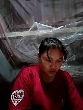 Snapshot of memeto_sexy chatting on October 18, 1:03 pm memeto sexy online show from October 18, 1:03 pm