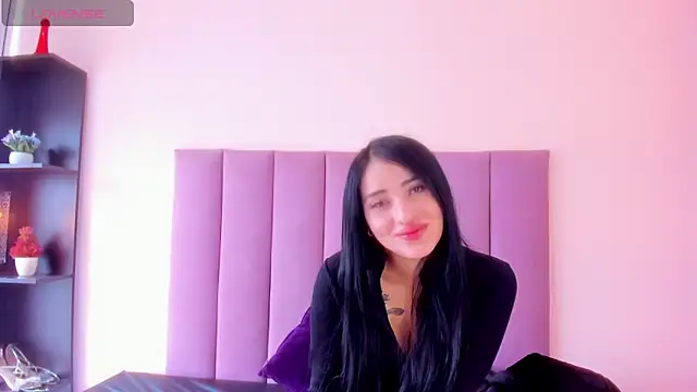 violet myerrs online show from December 20, 2:43 pm