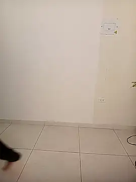 queemking online show from March 27, 1:18 am