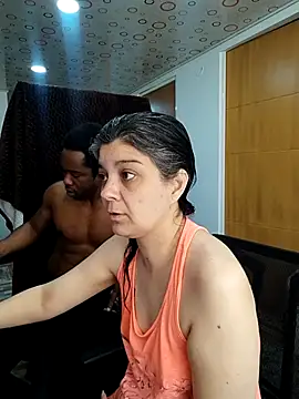 queemking online show from January 9, 1:32 am