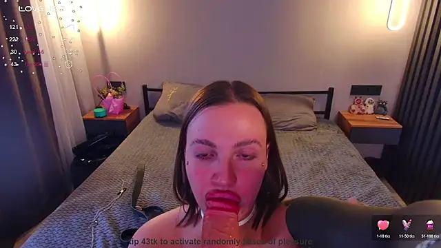 Chrisssy Black online show from April 4, 8:02 am