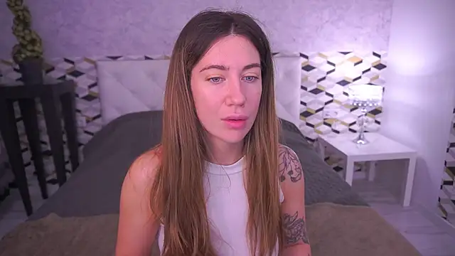 KateShanny online show from April 2, 6:44 am