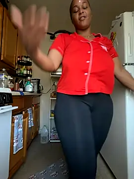 yummy0322 online show from November 24, 1:35 pm