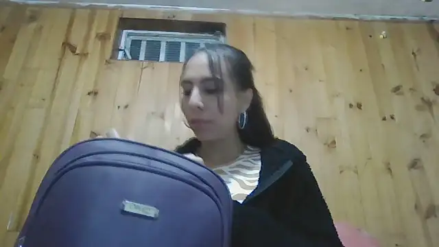 Roselingalvis13 online show from October 19, 2:57 am