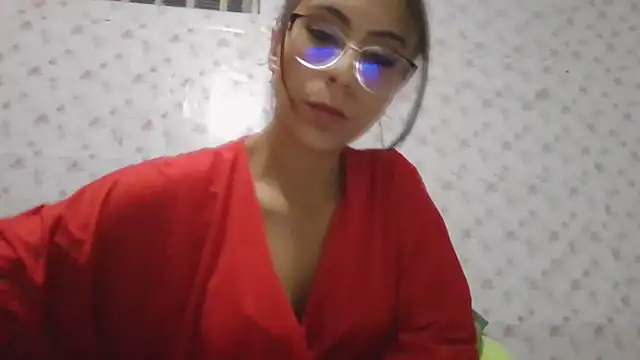 Roselingalvis13 online show from February 14, 4:58 am