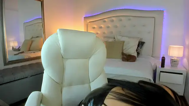 Snapshot of carolxotic chatting on September 17, 9:57 pm carolxotic online show from September 17, 9:57 pm