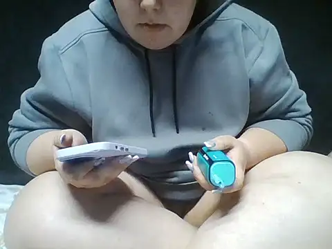 kinga2520 online show from February 8, 5:27 pm