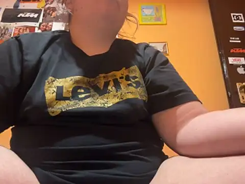 kinga2520 online show from February 6, 6:33 pm