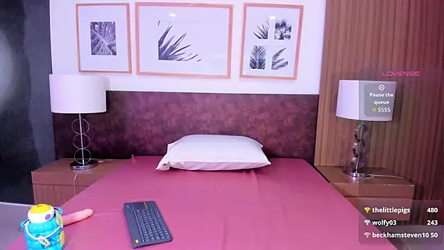 cutie katy  online show from November 20, 4:13 am