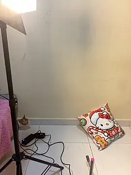 Vliacoooper2 online show from December 5, 6:02 am