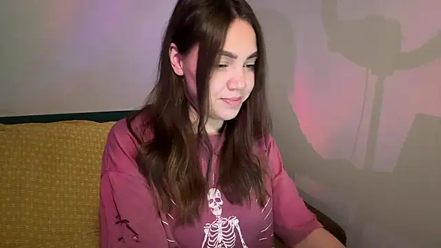 NebulaHaven online show from September 14, 3:04 am