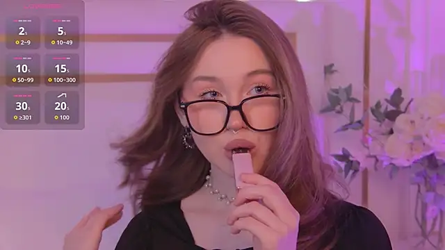 NancySmitts online show from October 22, 3:50 pm