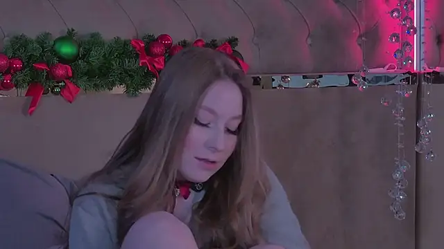 MiaEuphoria  online show from December 14, 4:29 am