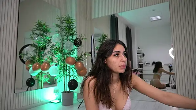 EmmaBlanco online show from November 18, 8:54 pm