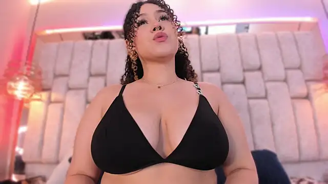 LissyConan online show from September 25, 8:39 pm