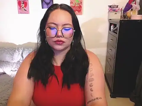 maily888  online show from October 8, 7:40 pm