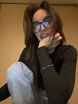 goodgirldevil online show from December 17, 9:52 pm